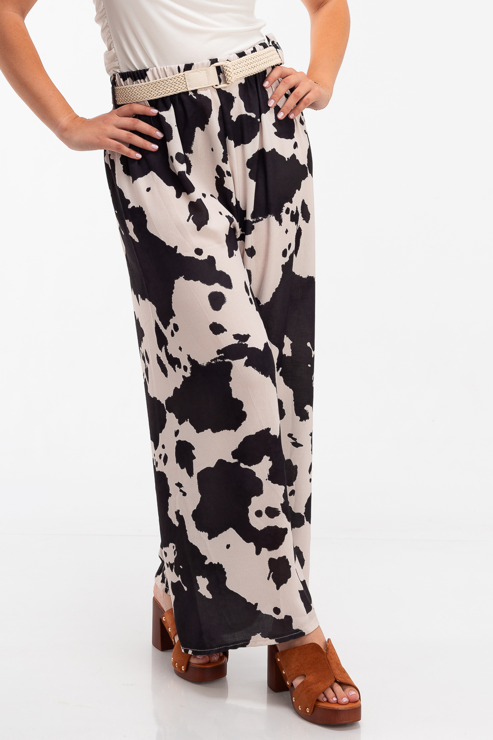 2220000435185 Wide-Leg Animal Print Wide-Leg Pants - Image 1