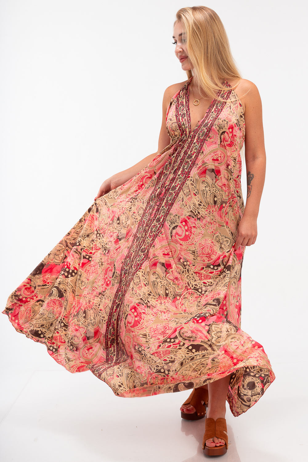 2220000472173 Slim-Fit Knitted Casual Dress - Image 1