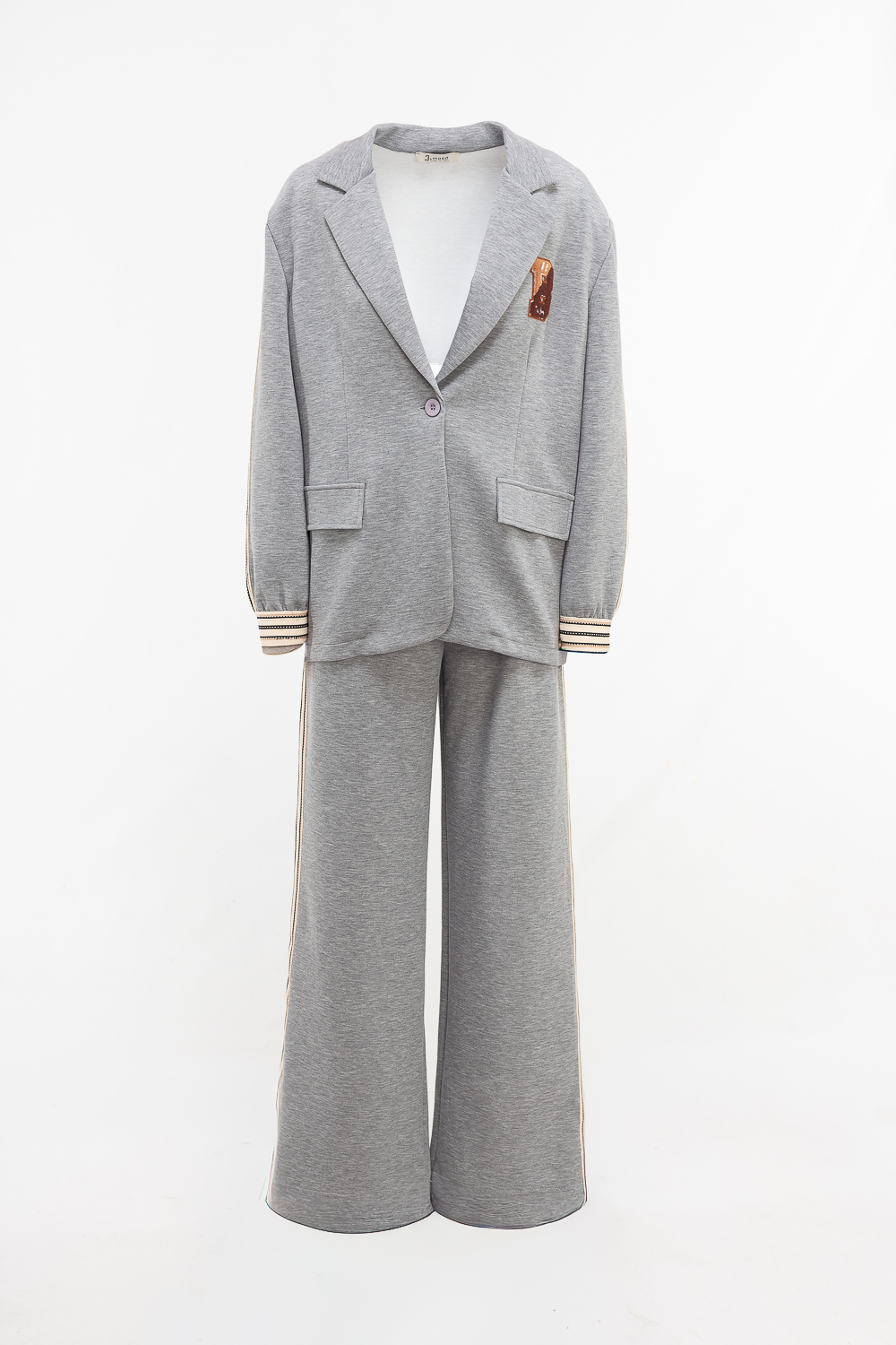 2220000541619 Relaxed-Fit Monochromatic Casual Set - Image 1