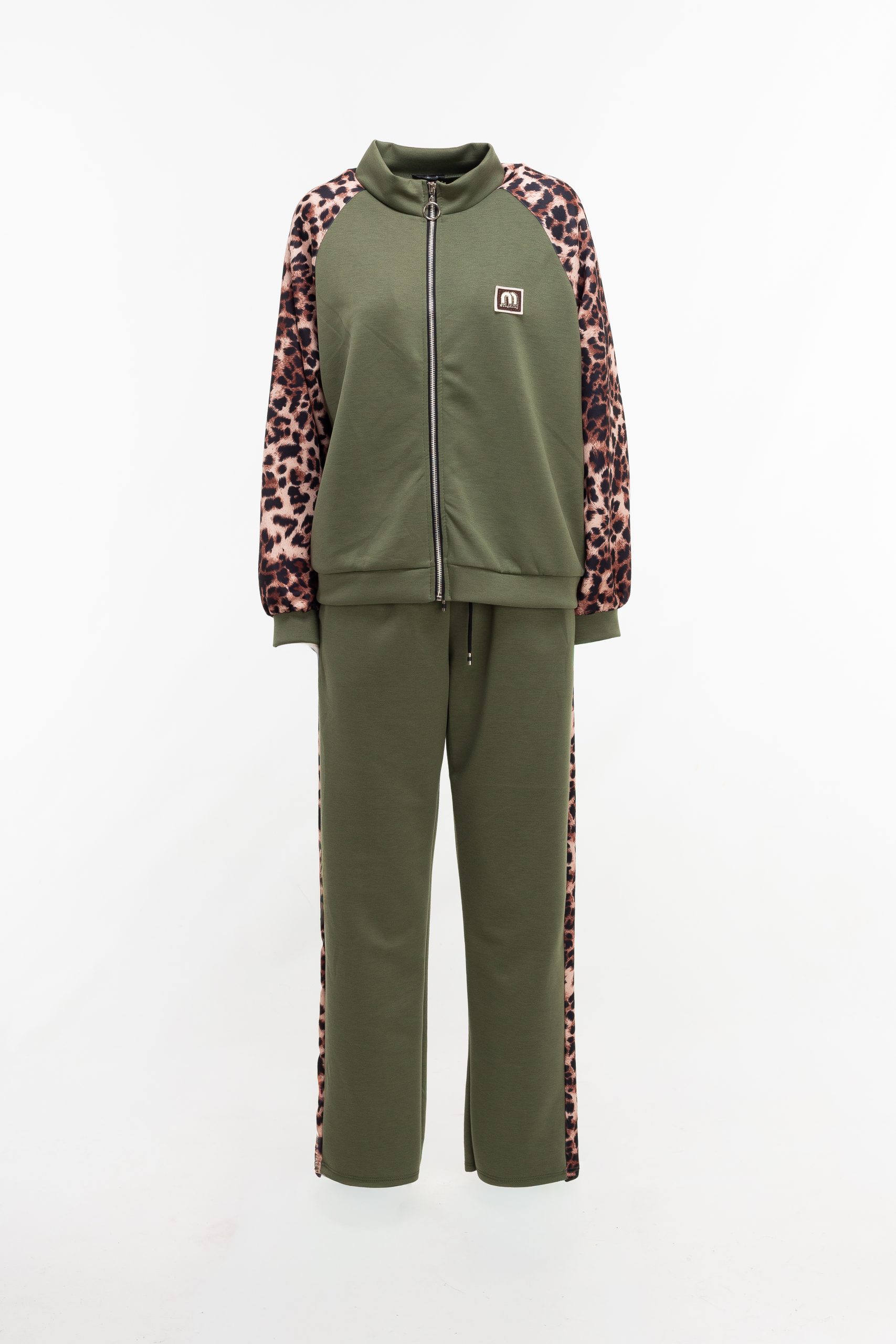 2220000567473 Relaxed-Fit Animal Print Tracksuit Set - Image 1